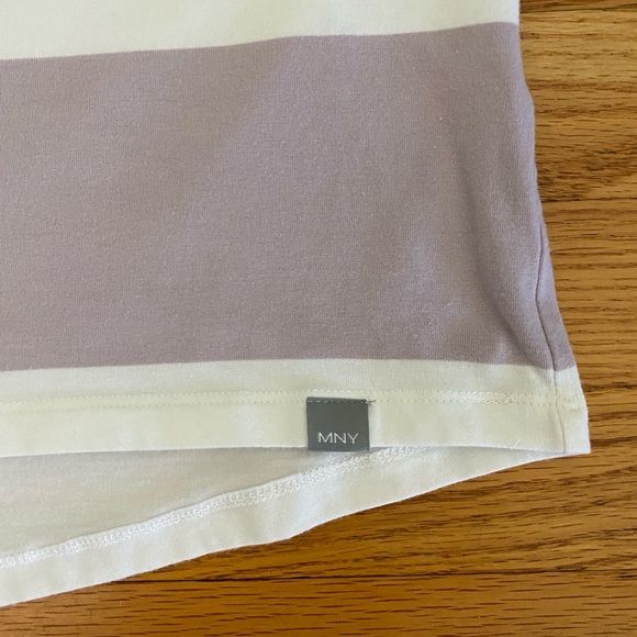 MNY Marc New York Shirt Women’s 1X Lavender White Striped Cap Sleeve Top - Picture 4 of 7